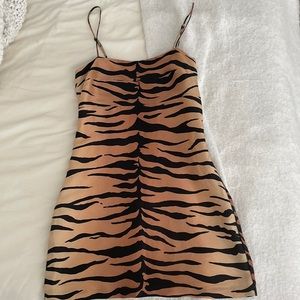 Realisation Par Tiger dress